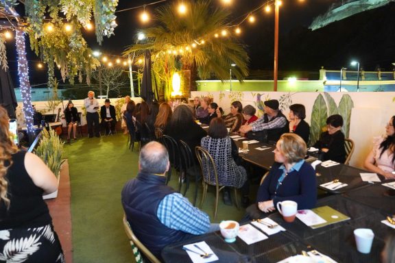 Presentación del libro "Entre los anillos de Saturno"